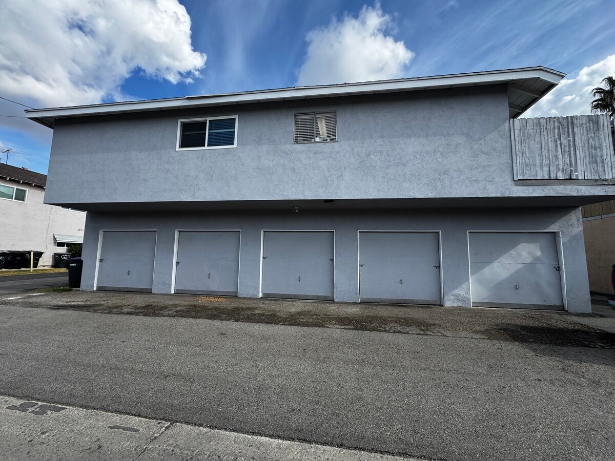 Photo - 2578 N Bourbon St Unit 2 Bed, 1 Ba