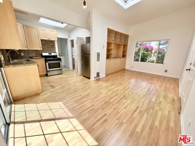 Building Photo - 420 Altair Pl Unit A Rental