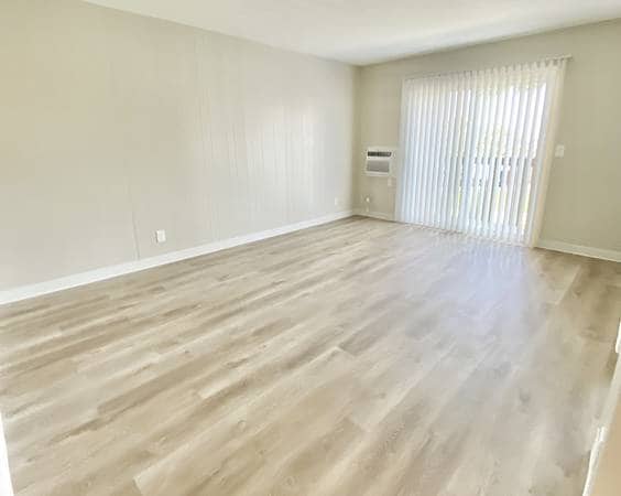 BOTTOM UNIT- FLOOR LEVEL PLAN - La Mesa Highview Apartments