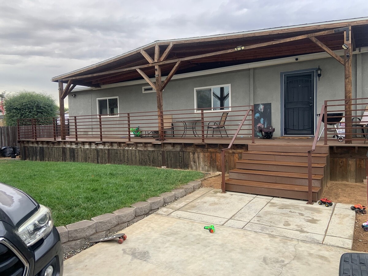 Photo - 22070 Pleasant Ln
