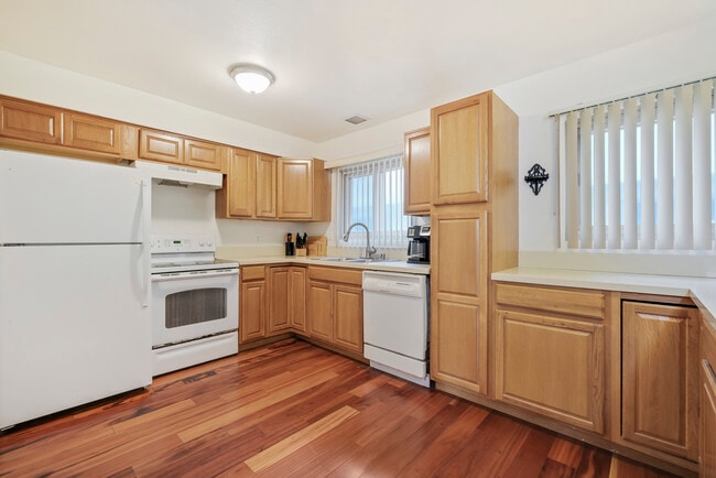 Photo - 2690 Worden St Unit 81