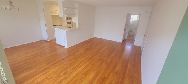 Photo - 458 Hayworth Ave Unit 308