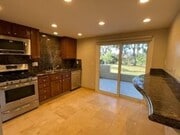 Photo - Impeccable end-unit La Mancha townhome in Mission Viejo