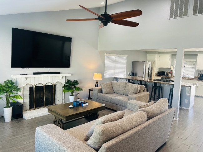 Photo - 1151 Canyon View Ln