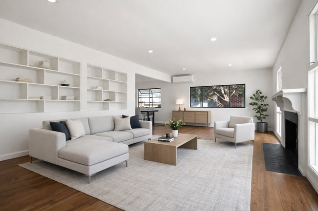 Photo - Beautifully Renovated 3 Bedroom Home in Beverlywood Adjacent