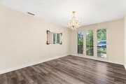 Photo - 25175 Hereford Dr House