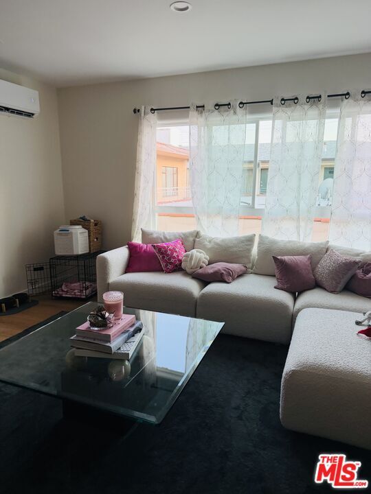 Photo - 348 Rexford Dr Unit 4