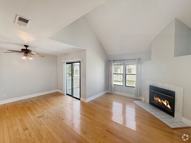 Building Photo - Stunning 2BD/2BA Condo on Scripps Ranch Bl...