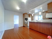 Photo - 943 19th St Unit 5