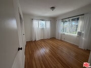 Photo - 742 S Plymouth Blvd Unit 3