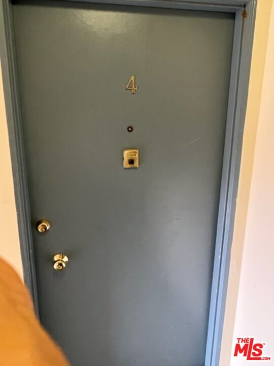 Photo - 1921 Pelham Ave Unit 4