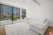 Photo - 10777 Wilshire Blvd House