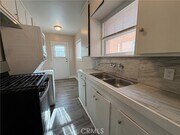 Photo - 1032 W 15th St