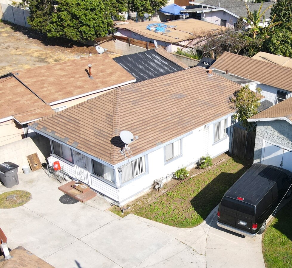 Photo - 20826 Main St