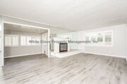 Photo - Beautiful 3 Bedroom Fullerton Home with Pool