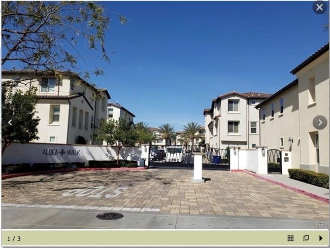 Building Photo - 8263 Luna Way