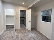 Photo - 532 S Irving Blvd