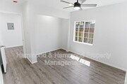 Photo - 20249 Parthenia St