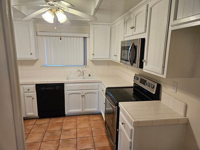 Photo - Great 2 Bedroom 2 Bathroom On The Golf Course In Laguna Niguel