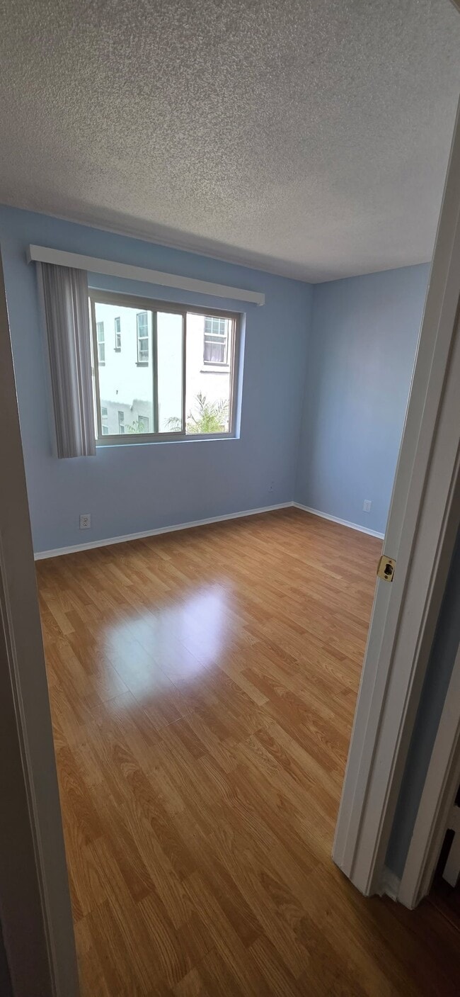 Photo - 125 Olive St Unit 103