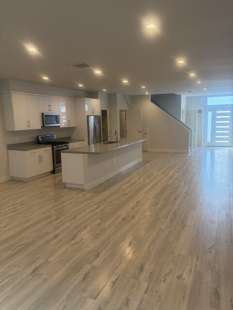 Photo - 14033 Riverside Dr