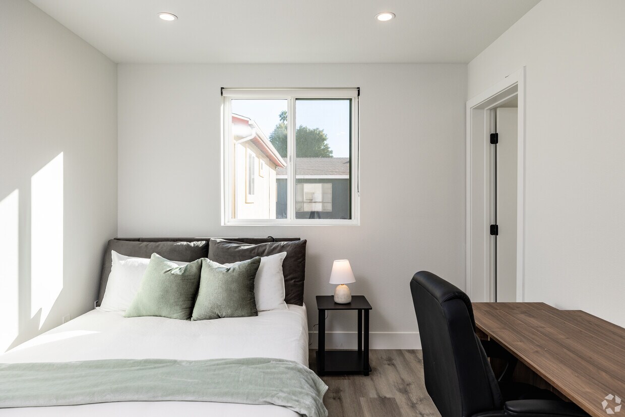 Floor Plan -  Private Room at 1348 W 35th St (8B8B)