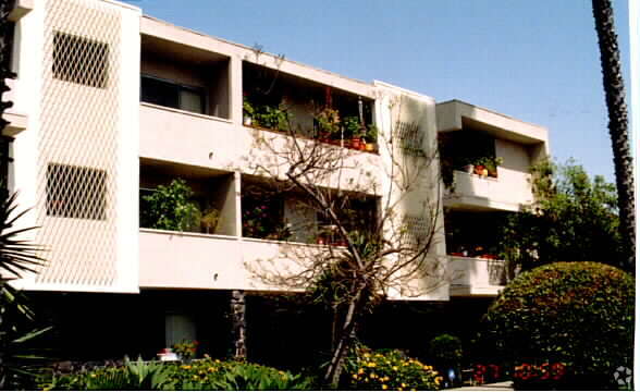 Palm Place - Palm Place