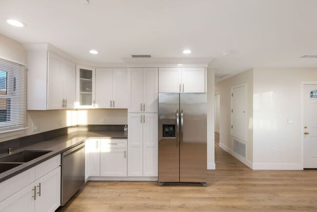 Photo - Brand New 2BR/1BA with Downtown LA Views in Historic Pico Union - First Time  on Market! Unit 1733 1/2