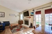 Photo - 985 Sunrise St