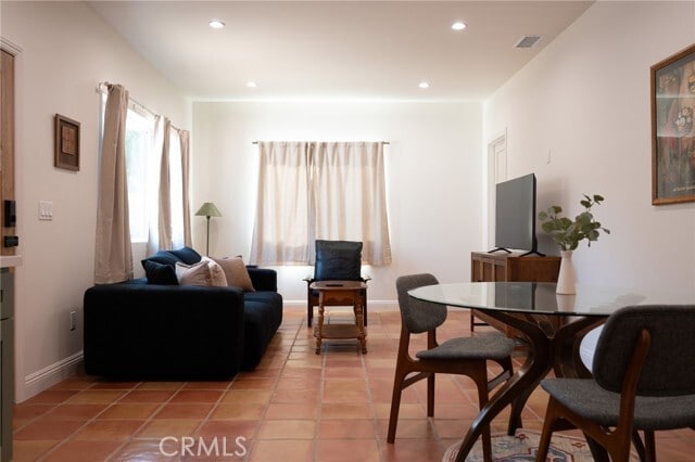 Photo - 613 W Olive Ave Unit 1