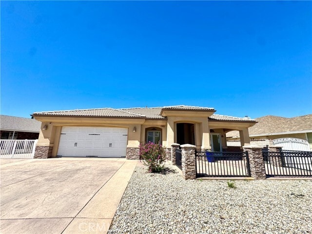 Building Photo - 13880 Evergreen Ln