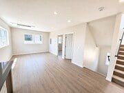 Photo - 1016 N Pioneer Ave