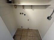 Photo - 3262 Montrose Ave Unit A