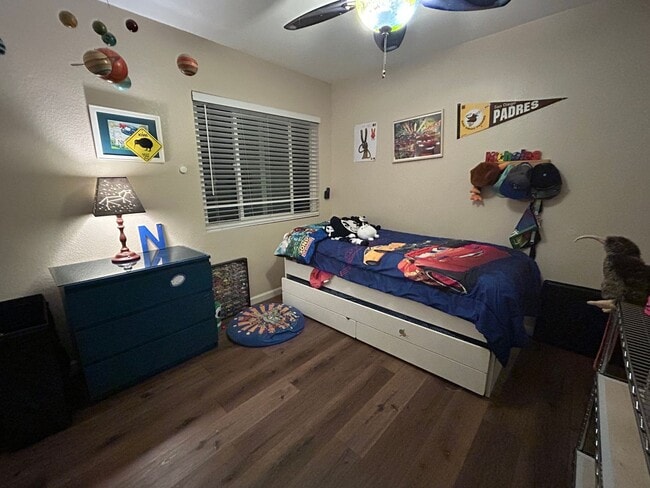 Photo - Beautiful 3 bedrooms corner unit condo located in Poway.