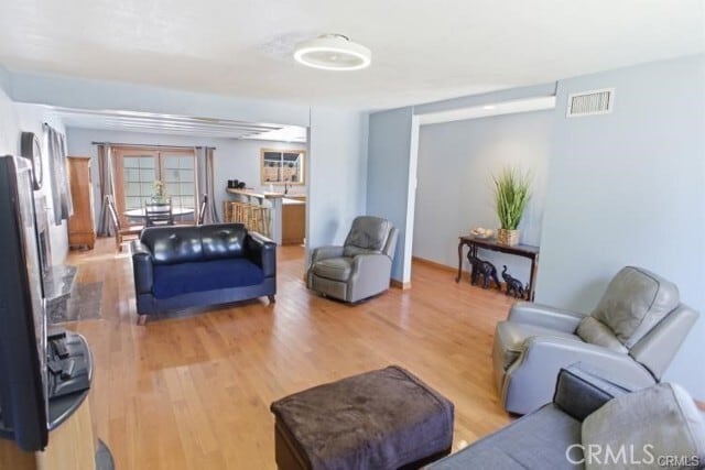 Photo - 20247 Parthenia St