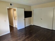 Photo - 22804 Hilton Head Dr Apartment