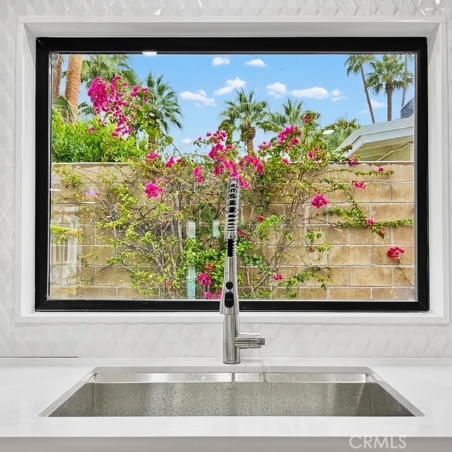 Photo - 1523 E San Lorenzo Rd