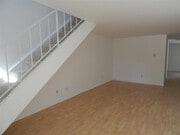 Photo - UTC Duplex 1475 Sq Ft 3 bedroom 1.5 ba woo...