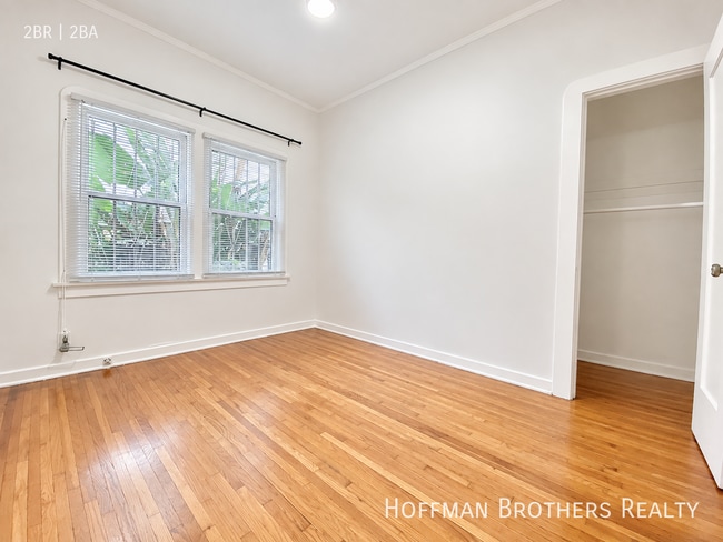 Photo - 506 N Genesee Ave