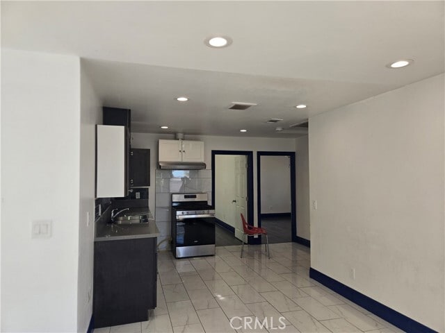 Photo - 16684 Forrest Ave