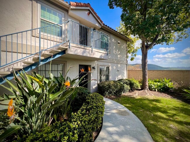 Building Photo - 10341 Azuaga St Unit 247