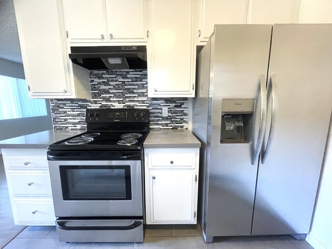 Photo - 10914 Rose Ave