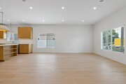Photo - Beautifully Renovated 3-Bedroom Home – Mod...
