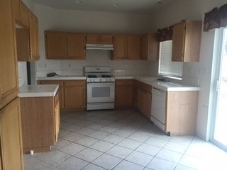 Building Photo - 12866 Brookdale St