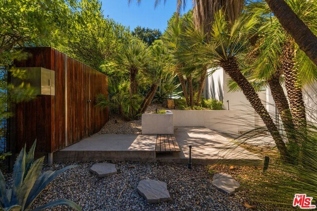 Photo - 3201 Oakley Dr