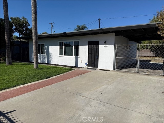 Building Photo - 583 W Gray St