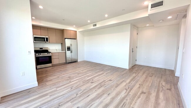 Photo - Luxury NoHo Brand New Units! Unit #401