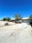 Photo - 70130 Cottonwood Dr House