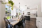Photo - 4887 Motif St House