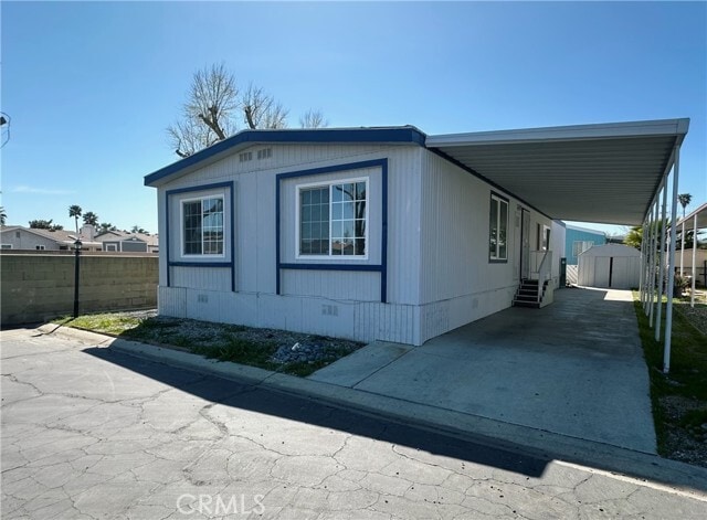 Photo - 1150 N Kirby St House
